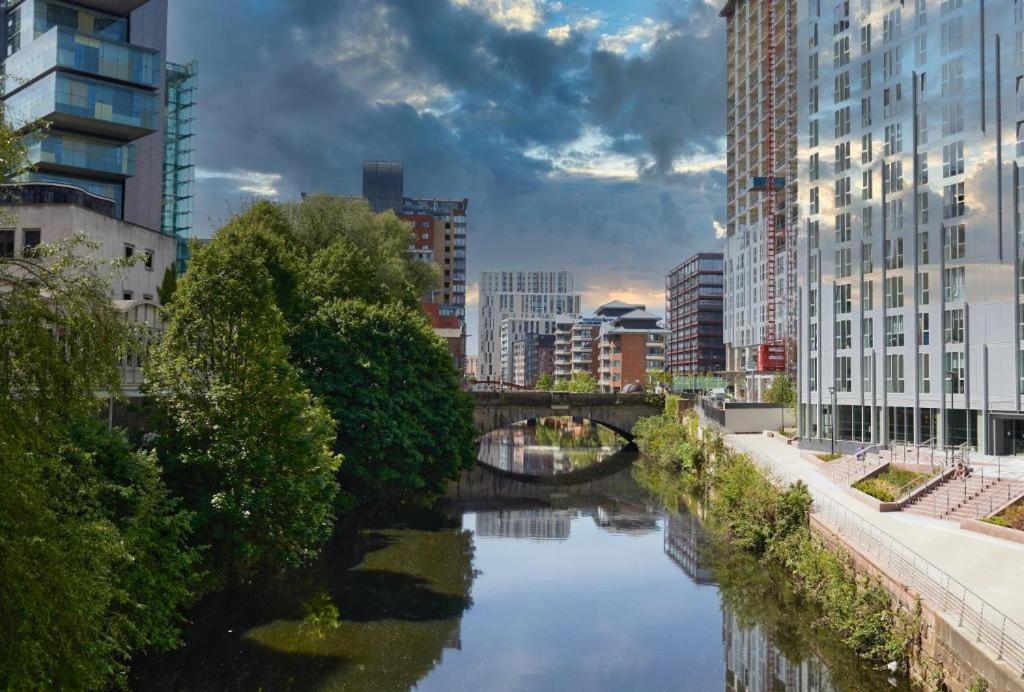 Adelphi Wharf Luxury Apartments Manchester Exteriér fotografie